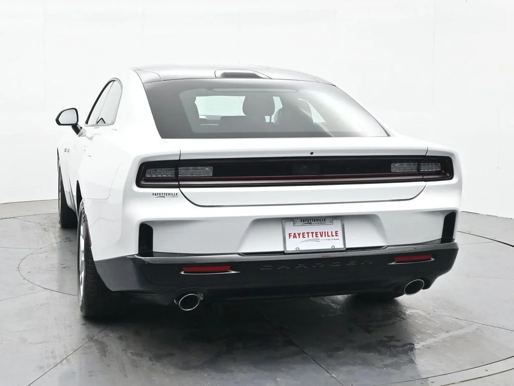 New 2026 White Knuckle Exterior Paint Dodge R/T image 9