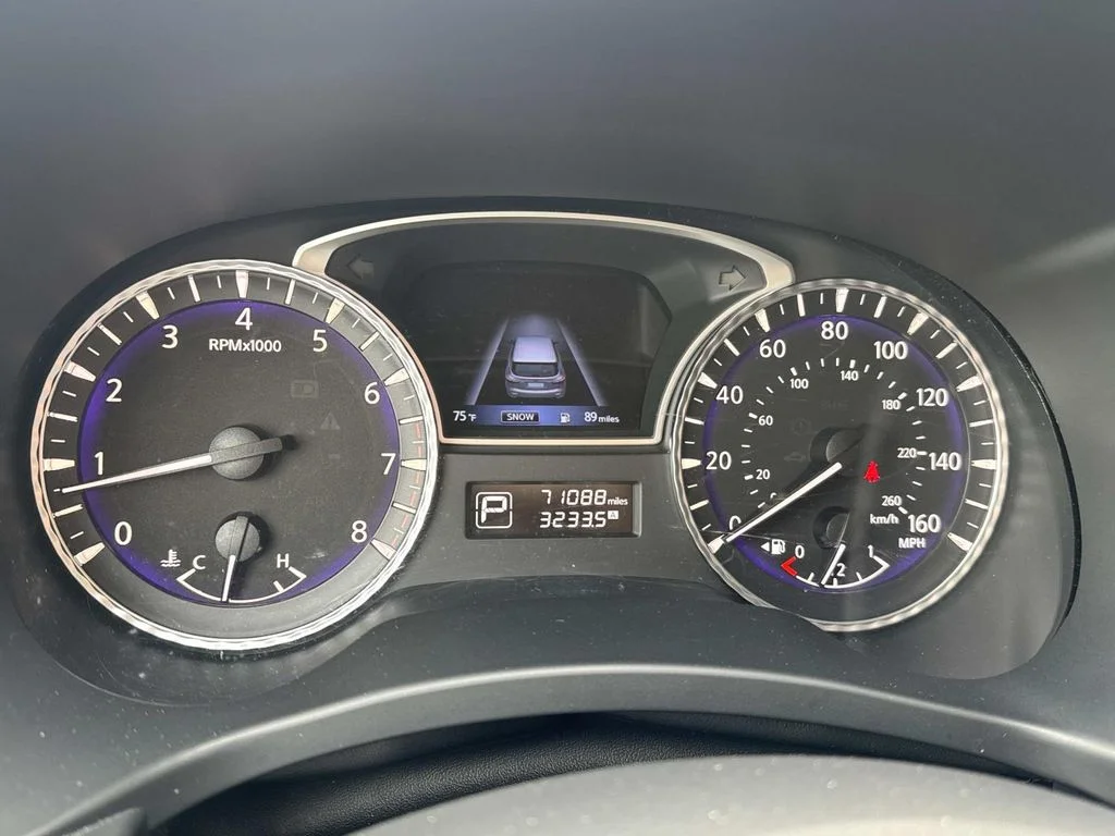 Used 2019 Black INFINITI PURE image 17