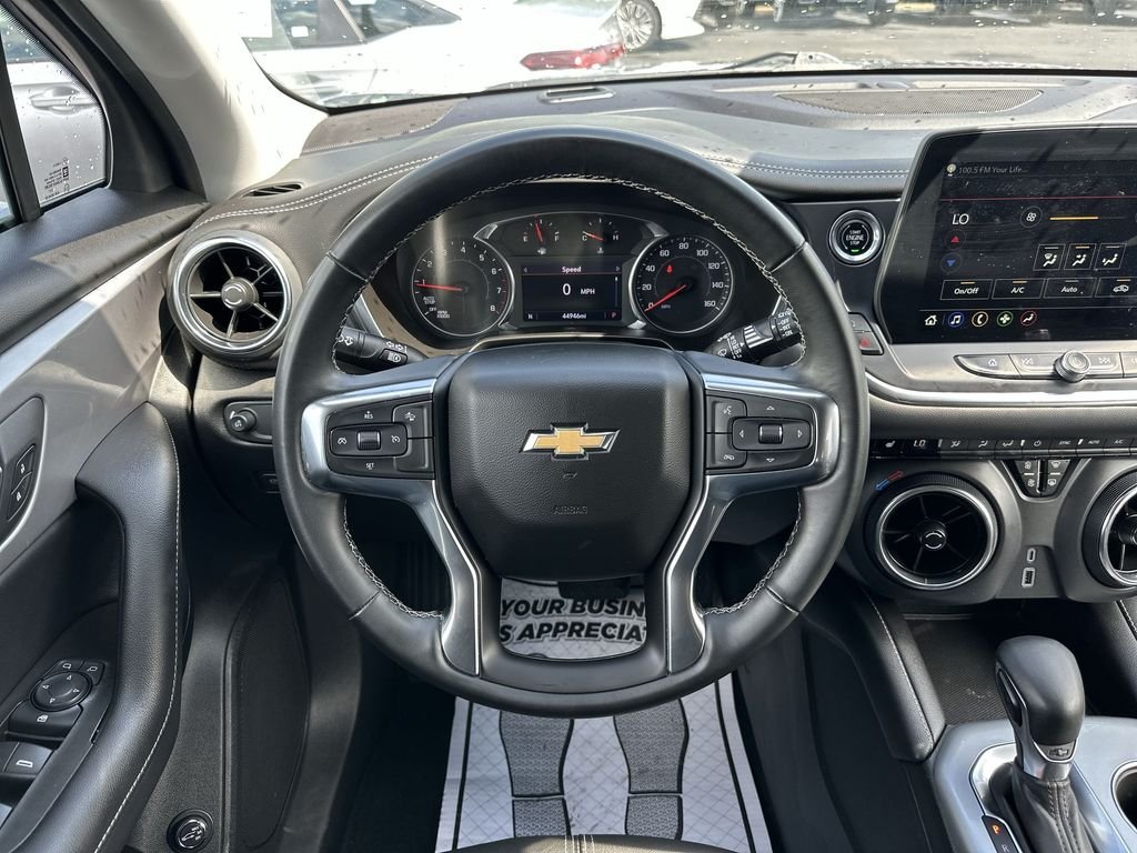 Used 2024 Gray Chevrolet LT image 7