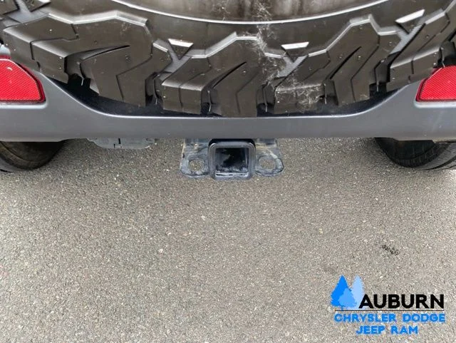 Used 2024 White Jeep Rubicon image 11