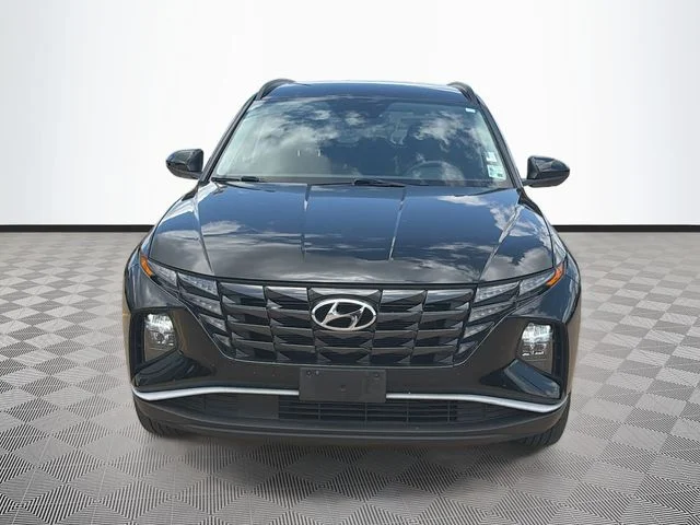 Used 2024 Black Hyundai SEL image 2