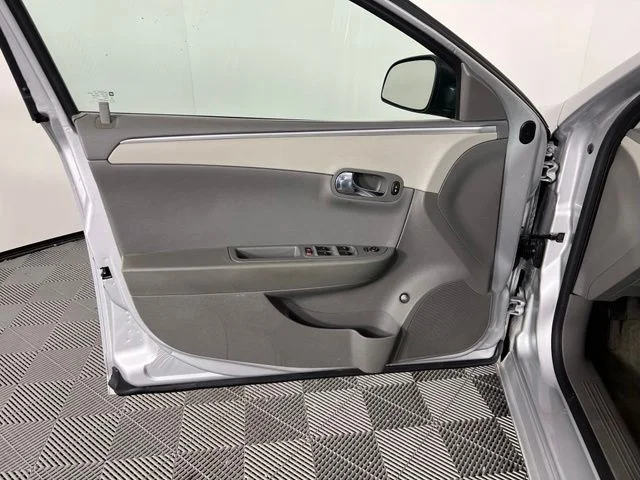 Used 2012 Silver Chevrolet LS image 17