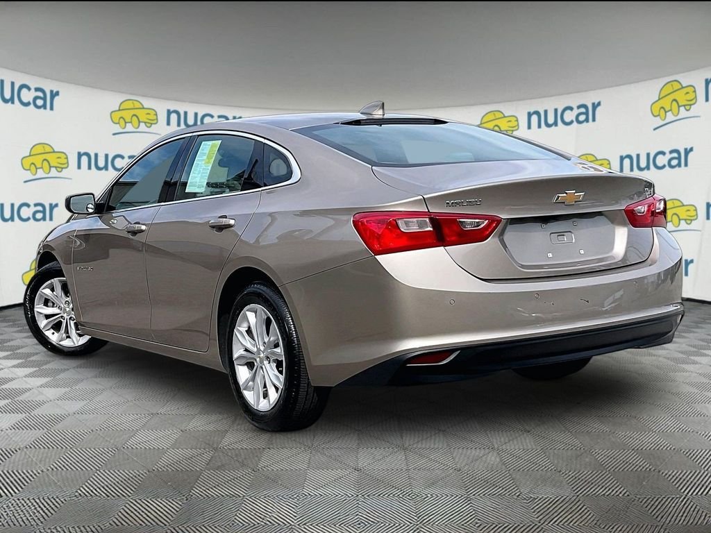 Used 2024 Gray Chevrolet LT image 4