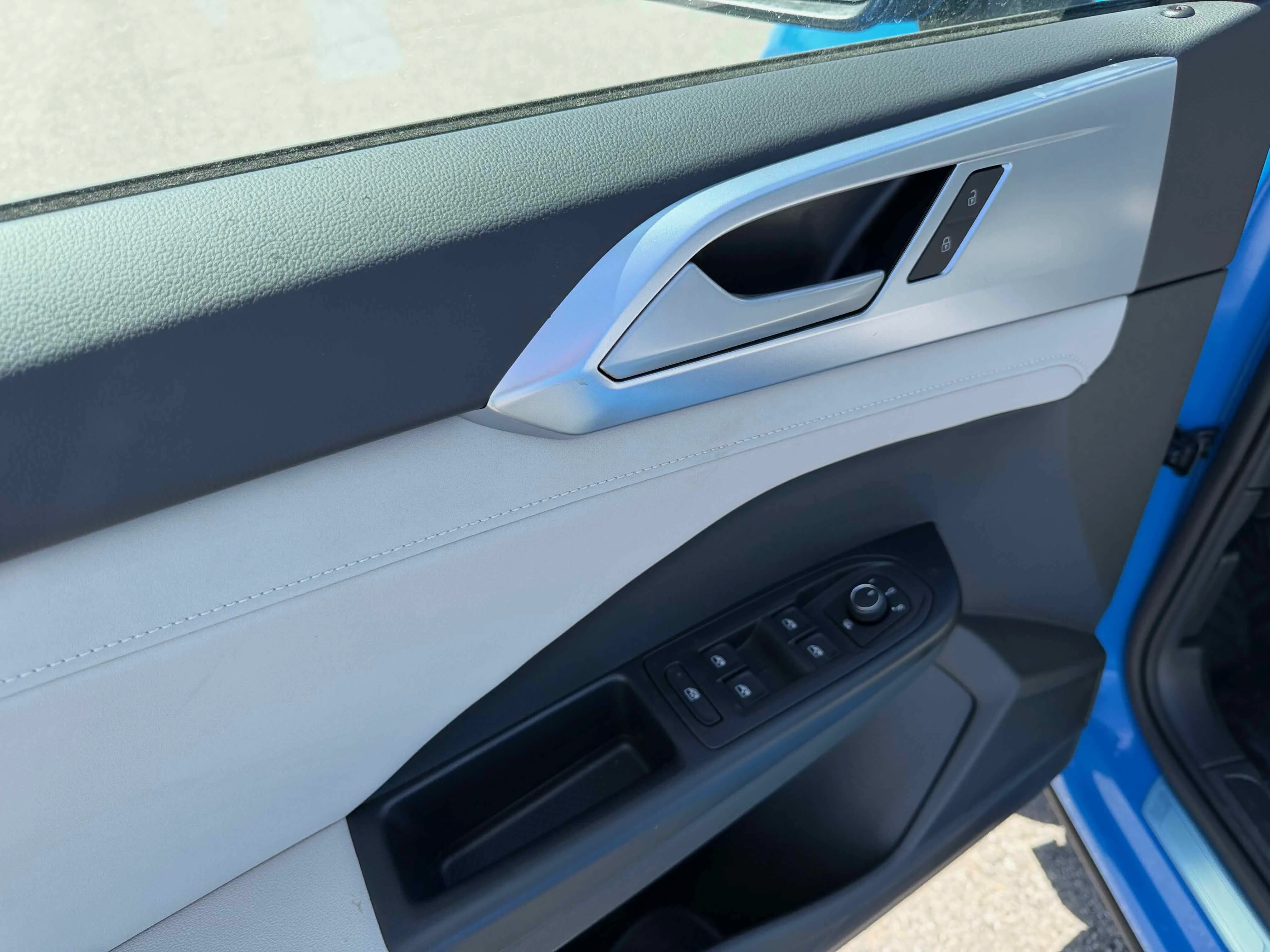 New 2026 Blue Volkswagen SE image 15