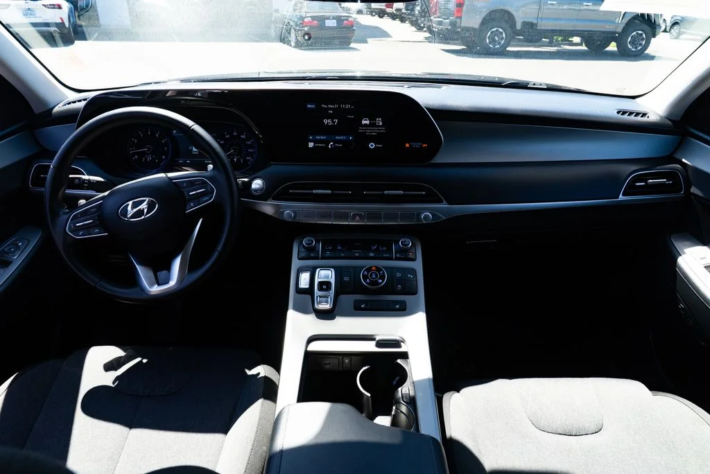 Used 2021 Black Hyundai SEL image 8