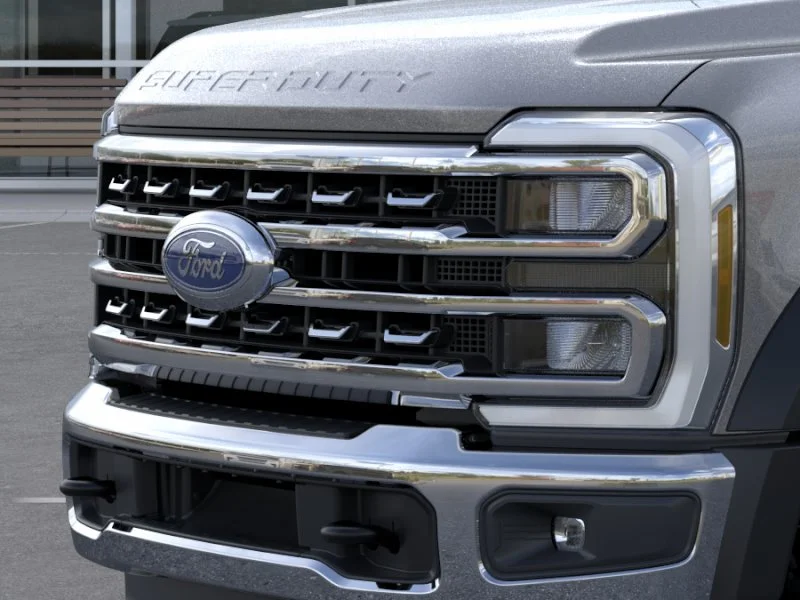 New 2026 Carbonized Gray Metallic Ford F-550® LARIAT® image 17