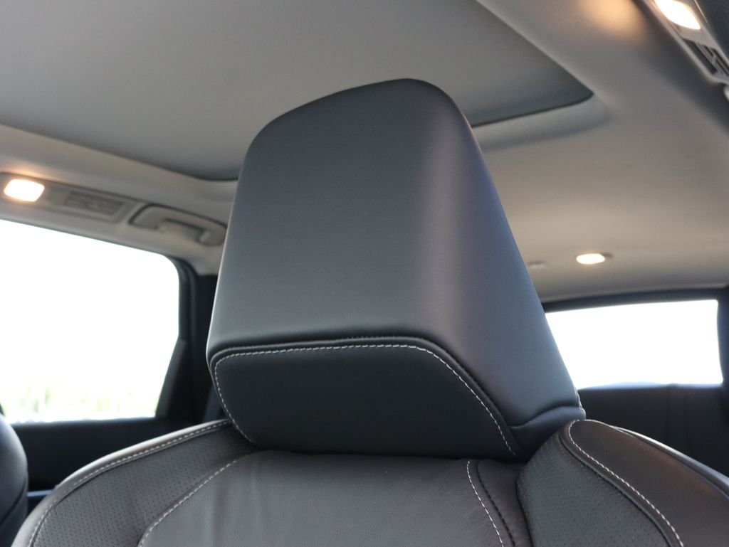 Certified Used 2025 Black INFINITI PURE image 30