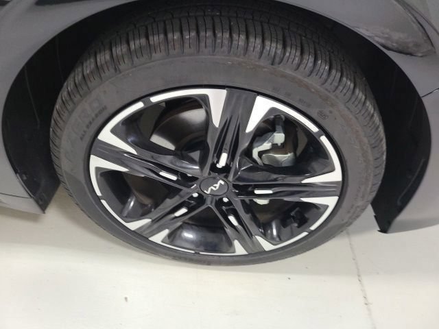 2024 Kia K5 GT-Line - Photo 40