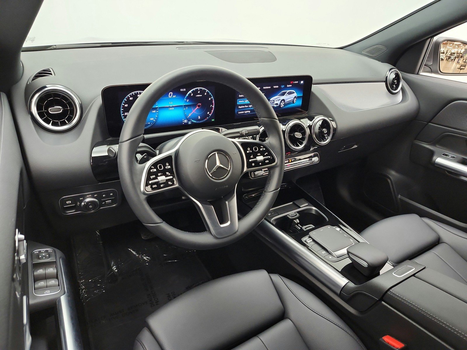 Used 2023 Mountain Grey Metallic Mercedes-Benz GLA 250 SUV image 14