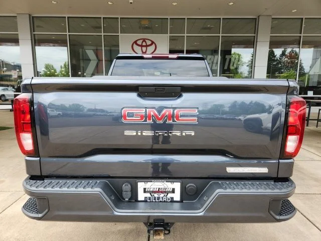 Used 2021 Blue GMC Elevation image 9