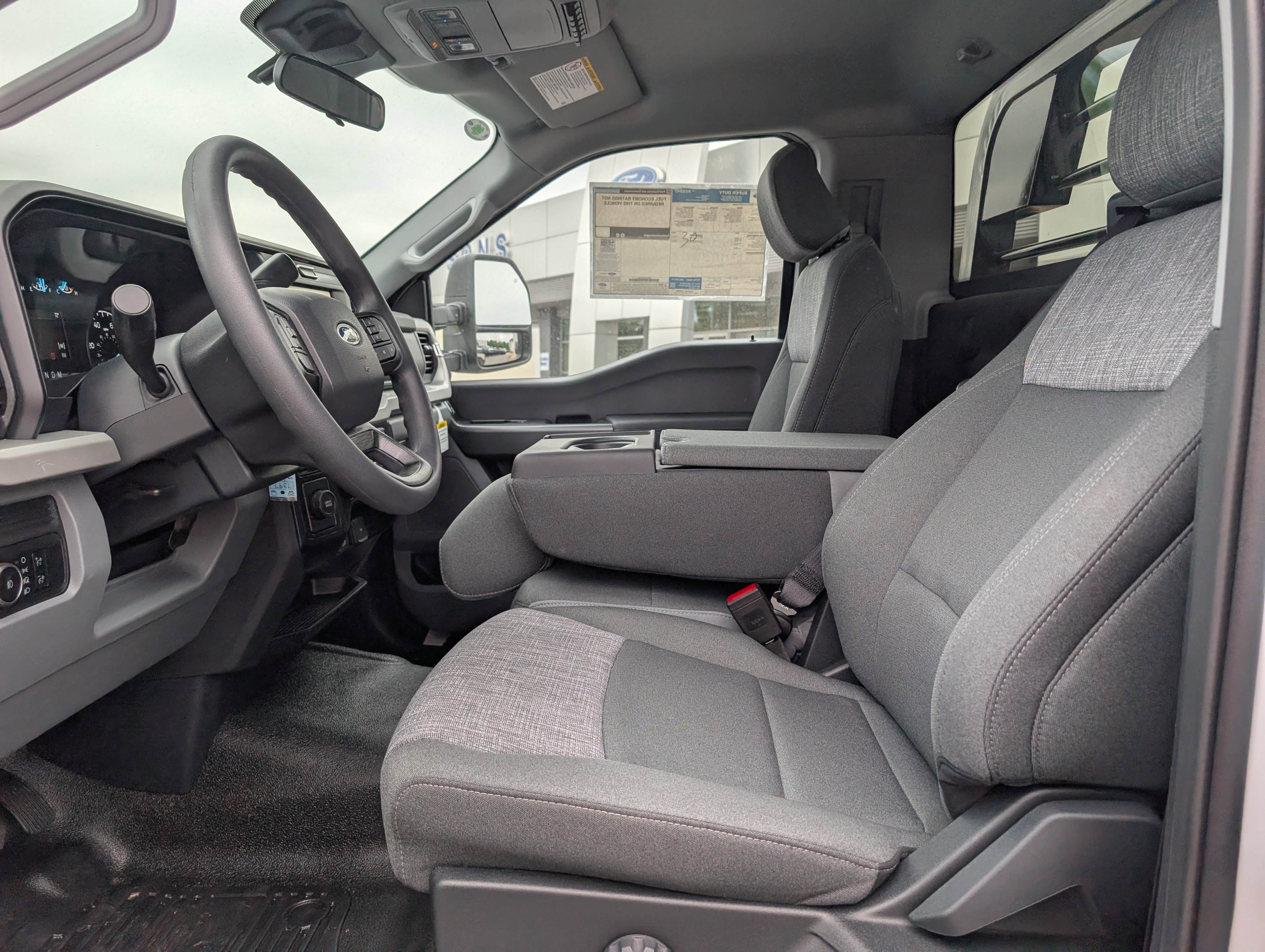 New 2026 Oxford White FORD F-450® XLT image 17