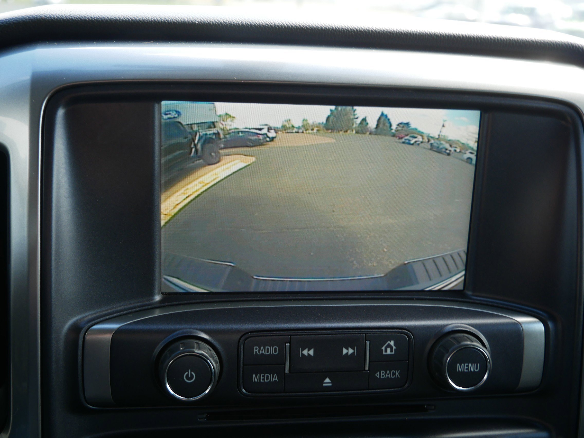 Used 2015 Deep Ruby Metallic Chevrolet LT image 23
