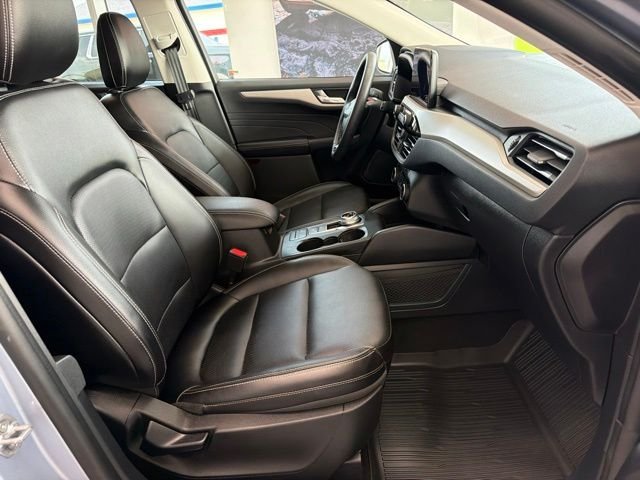 2022 Ford Escape SEL - Photo 11