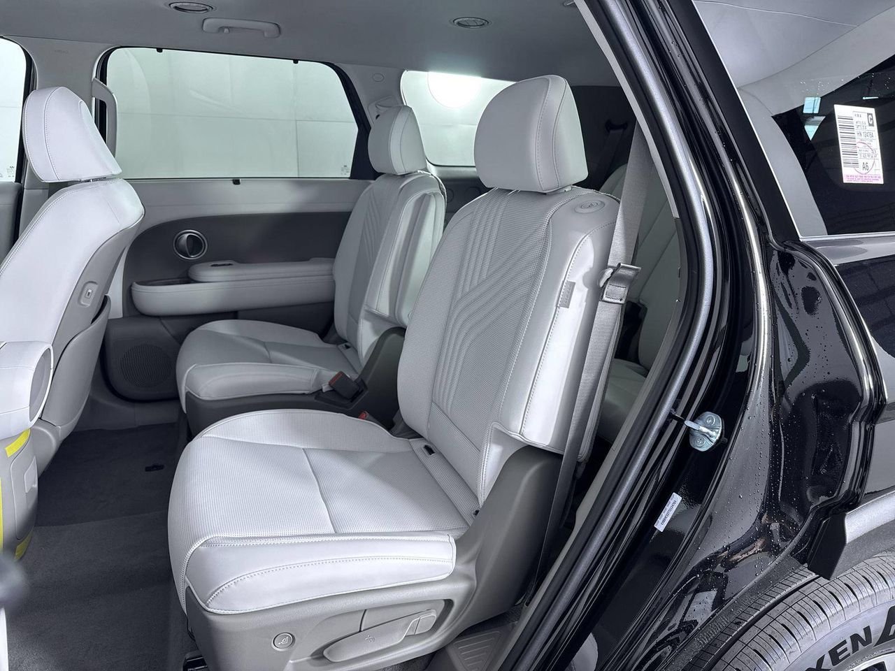 New 2026 Abyss Black Pearl Hyundai SEL Premium AWD image 27