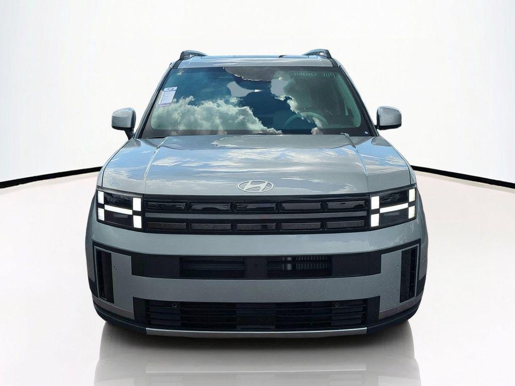 New 2027 Silver Hyundai Limited image 3