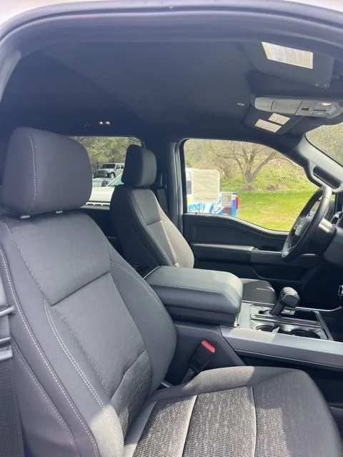 New 2026 Oxford White Ford XLT image 65