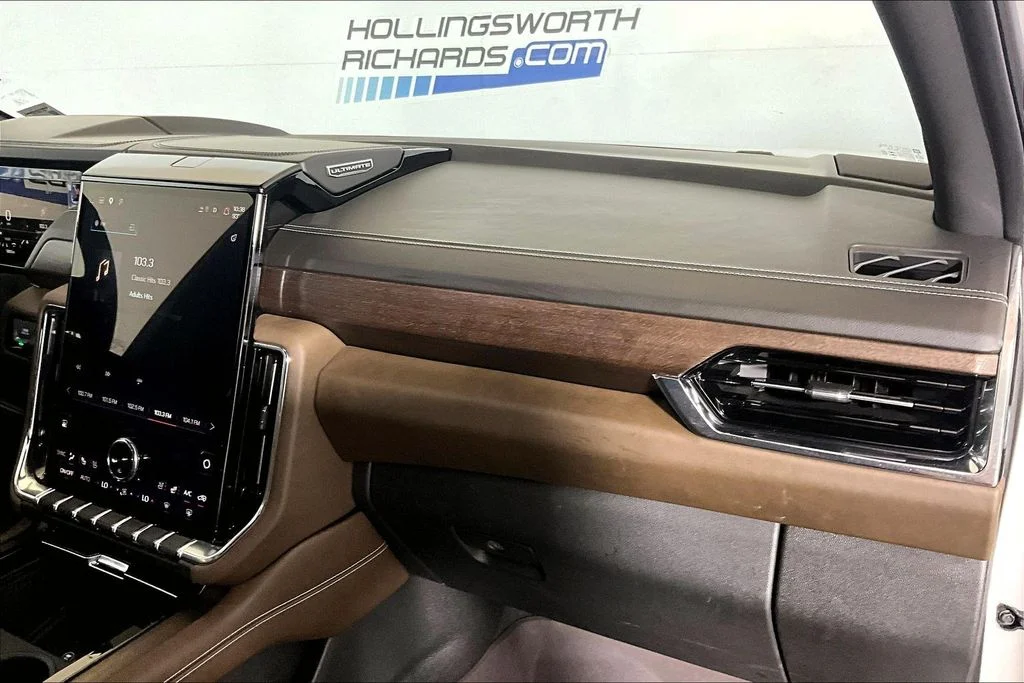 Certified Used 2025 White Frost Tri-Coat GMC Denali Ultimate image 12