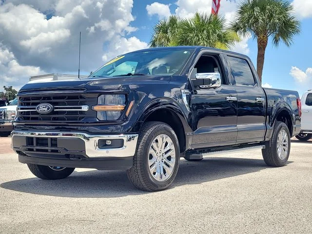 Used 2024 Black Ford XLT image 32
