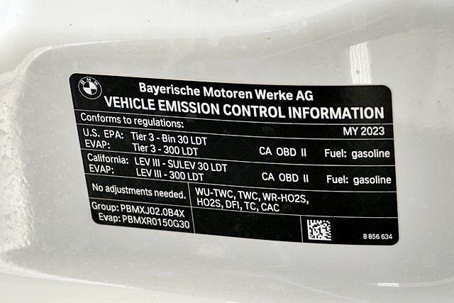 Used 2023 White BMW xDrive30i image 42