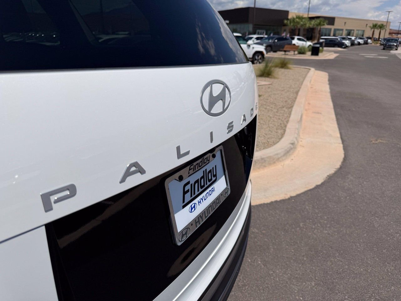 New 2026 White Hyundai SEL Premium image 19