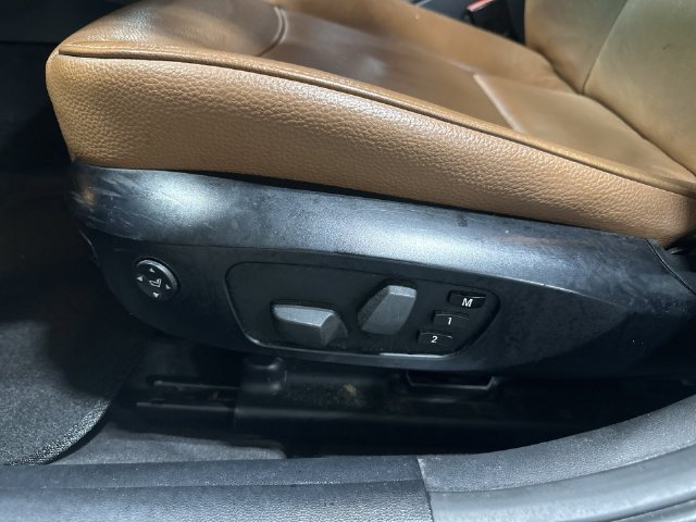 Used 2011 Black BMW 335i xDrive image 18