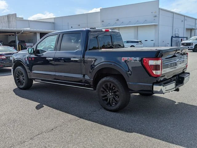 Used 2022 Antimatter Blue Metallic Ford King Ranch image 5