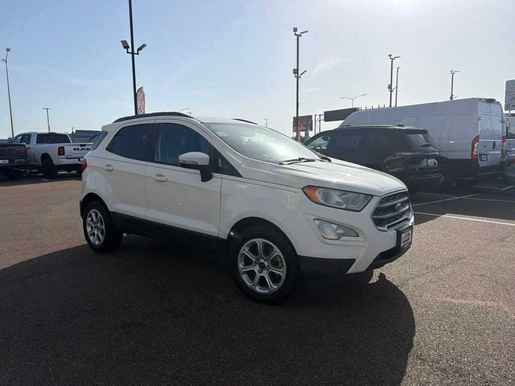 Used 2020 White Ford SE image 11