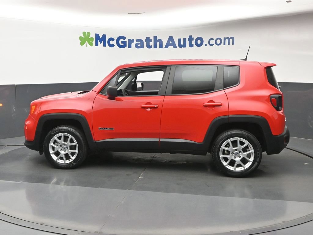 Used 2023 Red Jeep Latitude image 23
