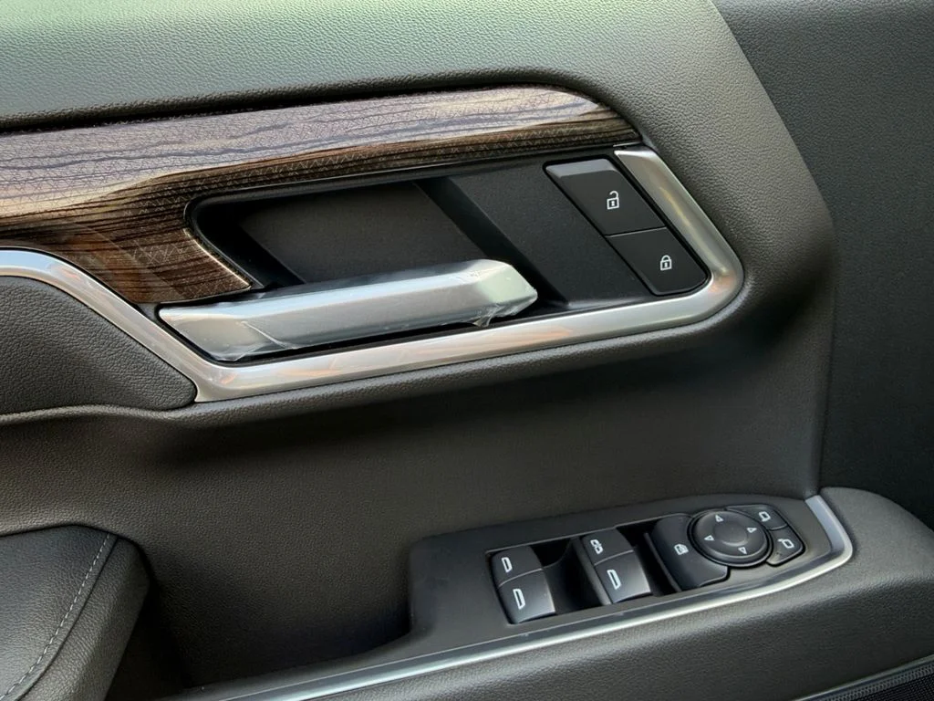 New 2026 Sterling Gray Metallic Chevrolet LT image 11