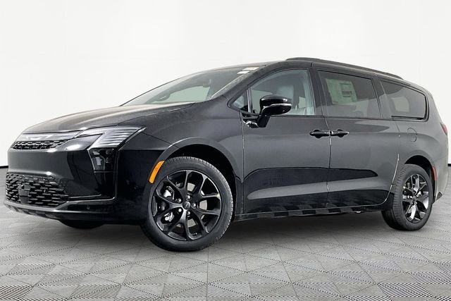 2027 Chrysler Pacifica Limited AWD's photo