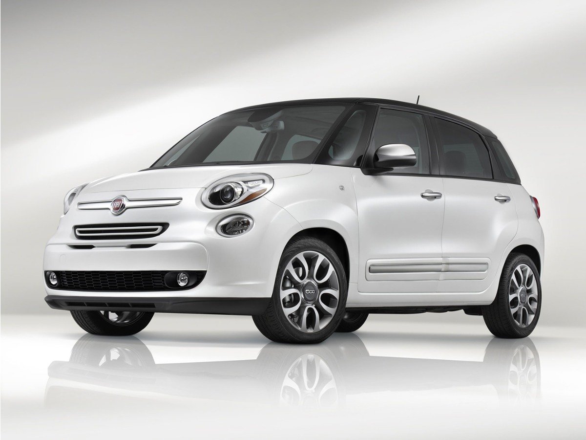 Used 2014 Red FIAT Lounge image 1