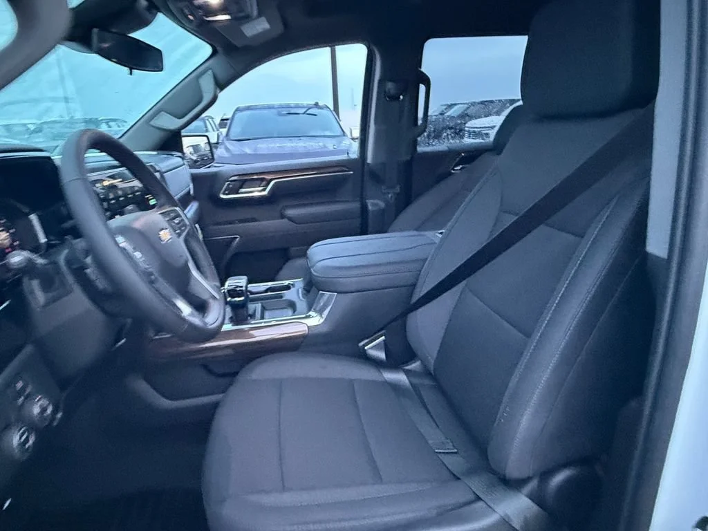 2026 Chevrolet Silverado 1500 LT - Photo 11