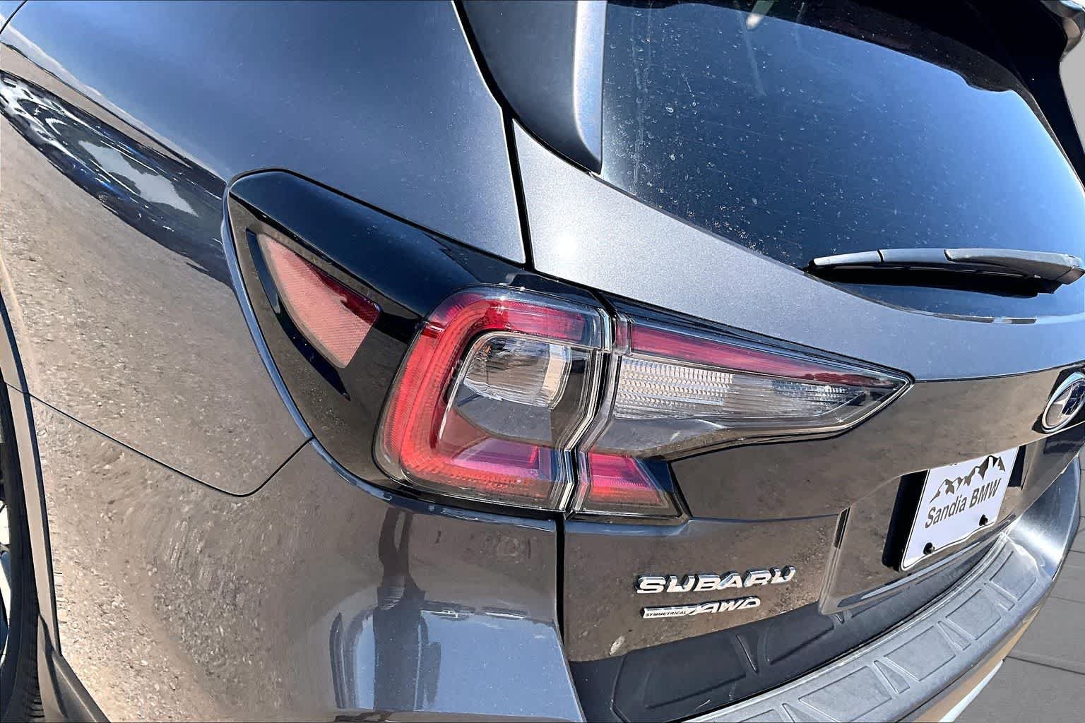 New 2026 Manhattan Green Metallic BMW xDrive50e image 13