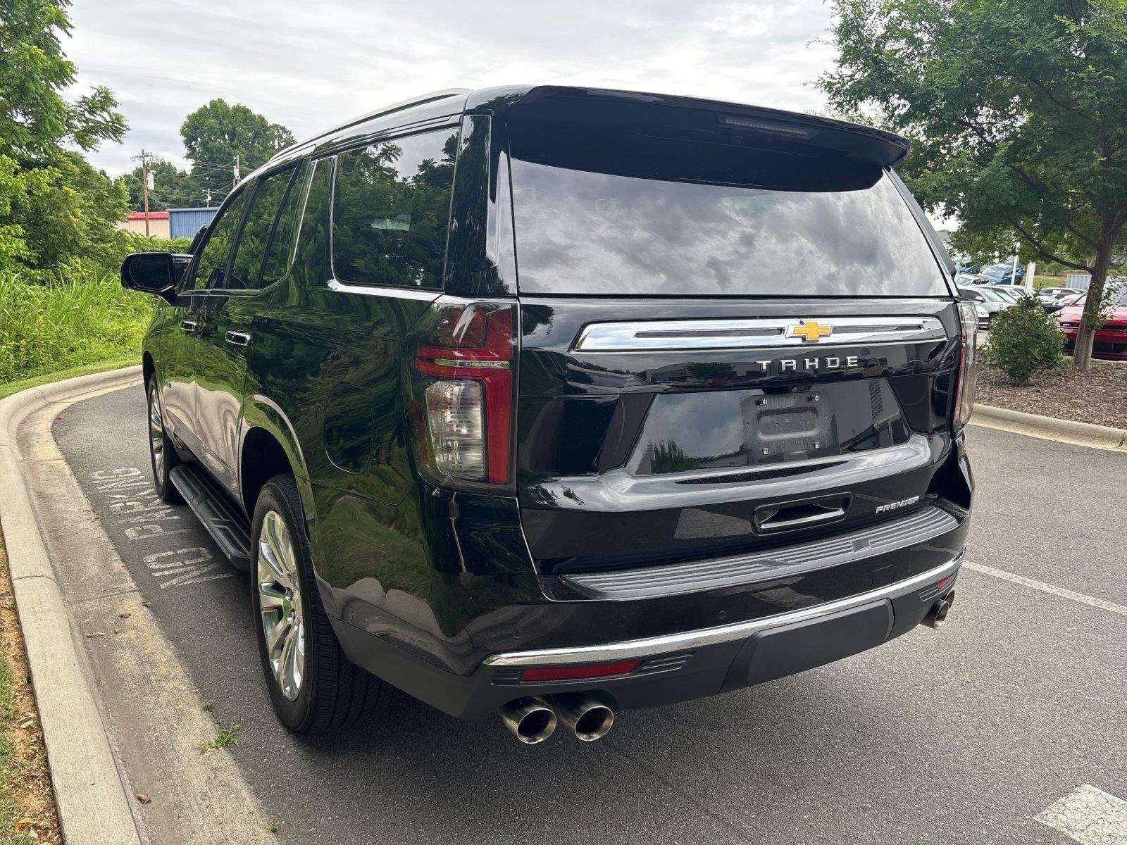 Used 2023 Black Chevrolet Premier image 3