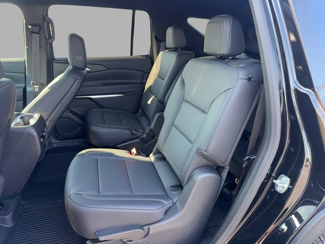 2027 Chevrolet Traverse LT - Photo 15