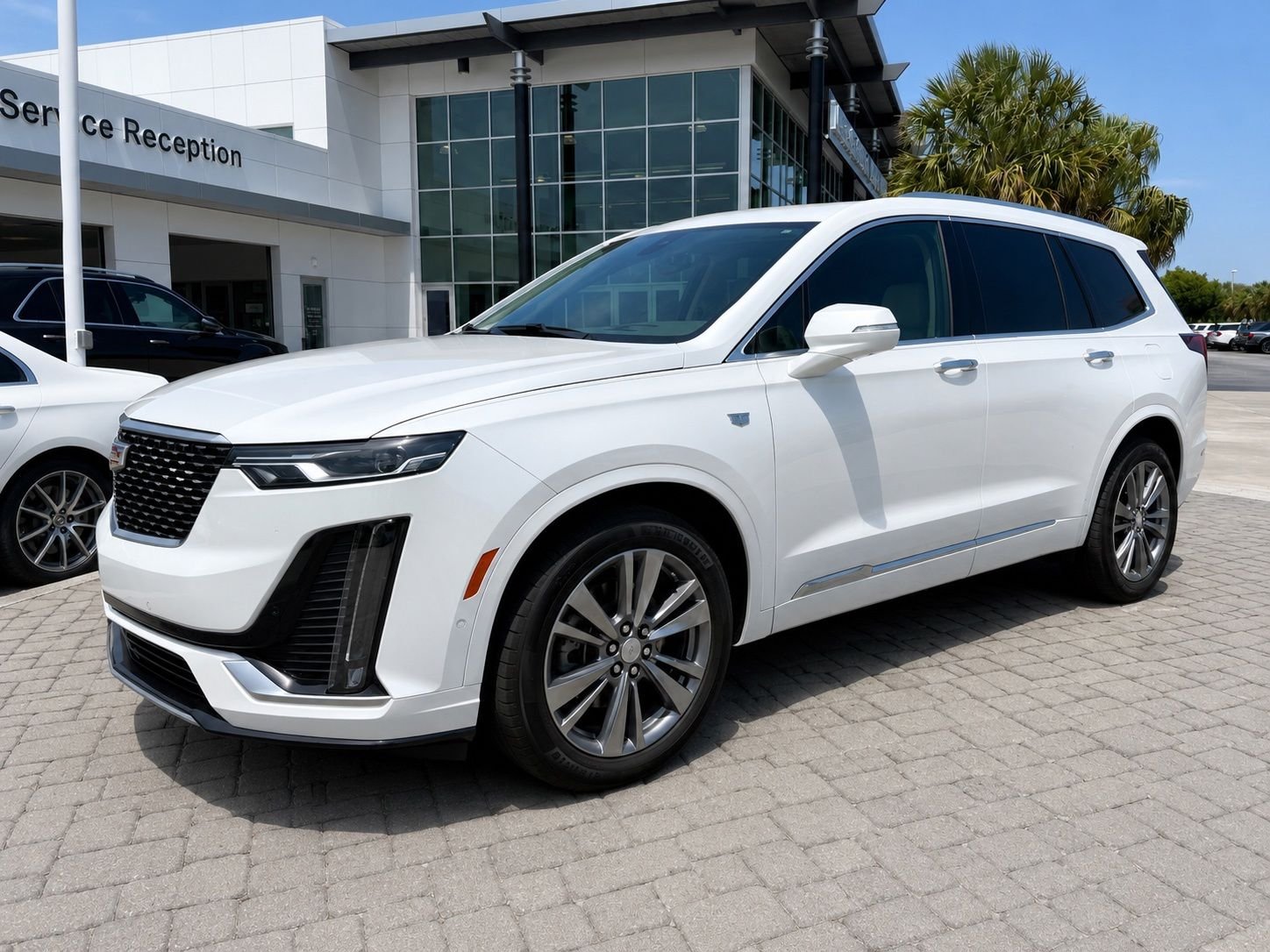 2025 Cadillac XT6 Premium Luxury Auto's photo