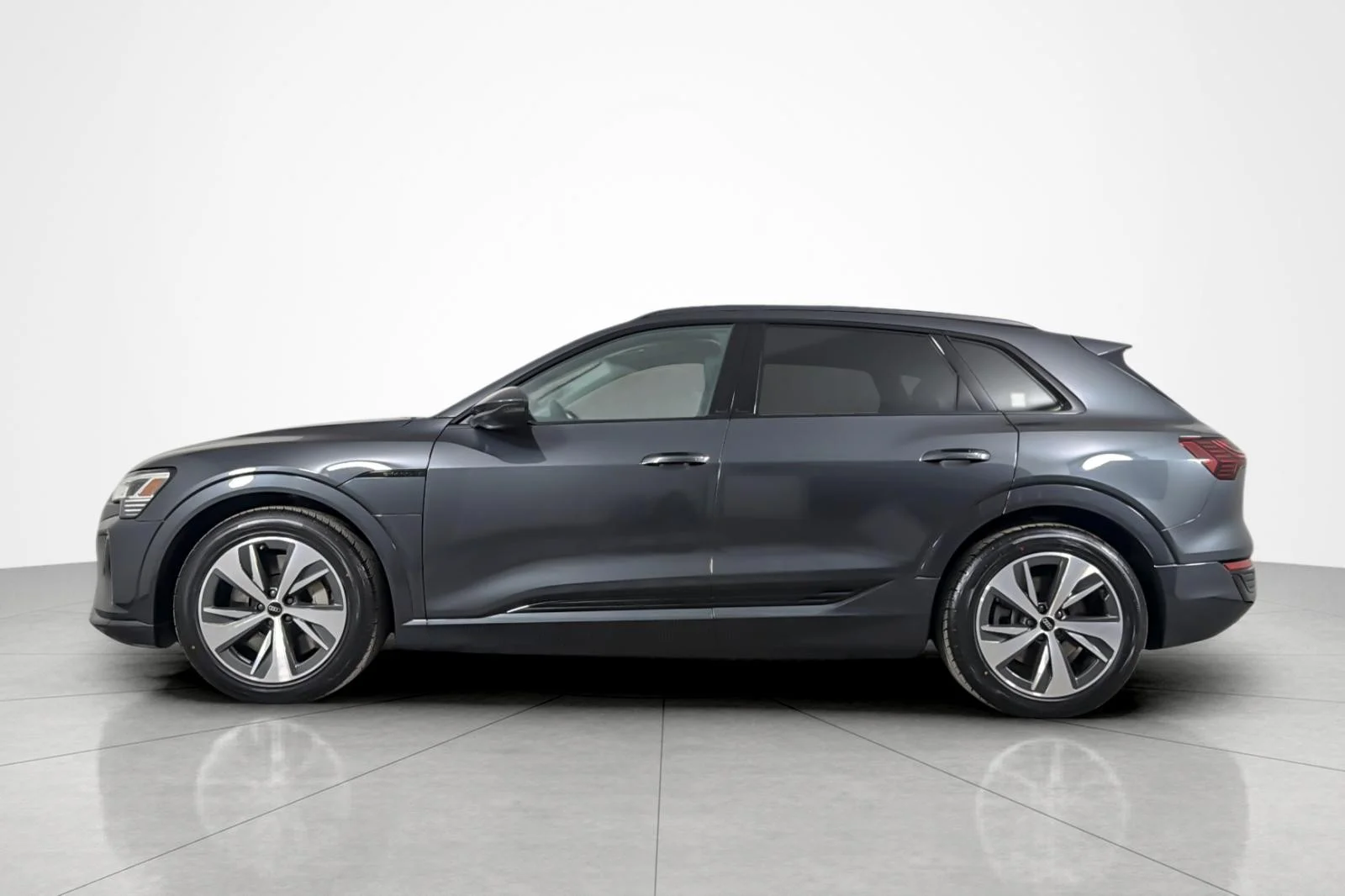 Used 2024 Manhattan Gray Metallic Audi Premium quattro image 2