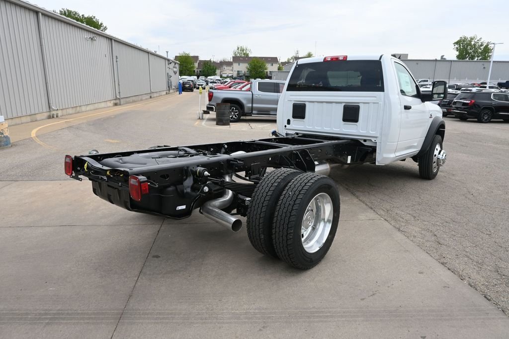New 2026 Bright White Clearcoat RAM Tradesman image 10