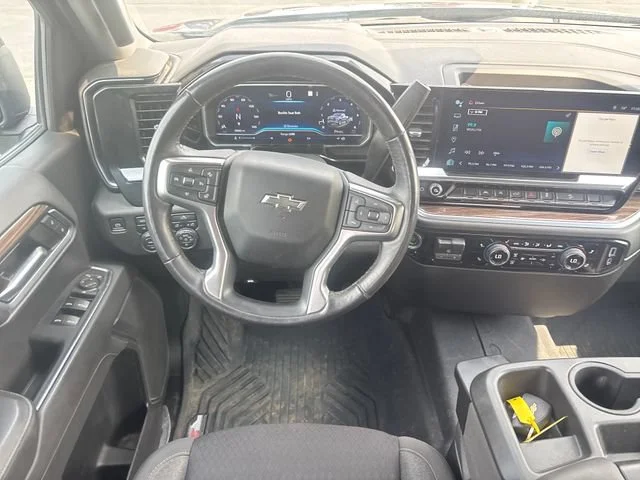 Used 2022 NORTHSKY BLUE METALLIC Chevrolet RST image 16