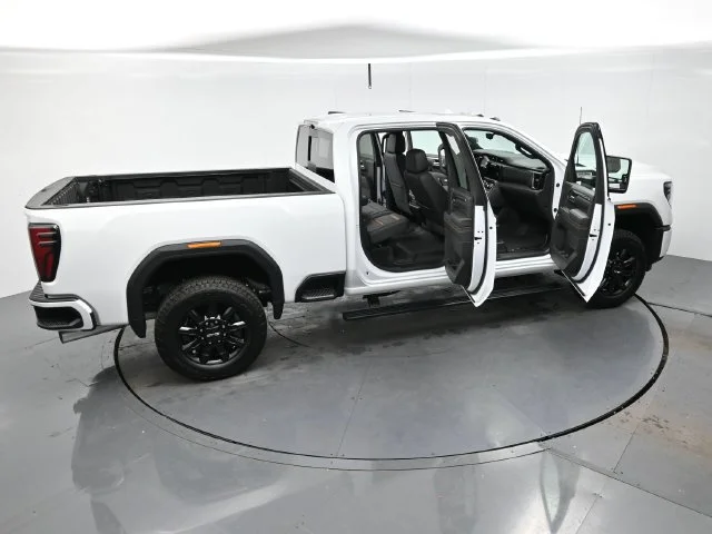 Used 2025 Summit White GMC AT4 image 46