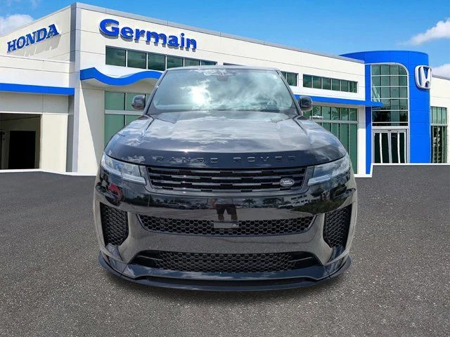 Used 2025  Land Rover SV Edition Two image 9