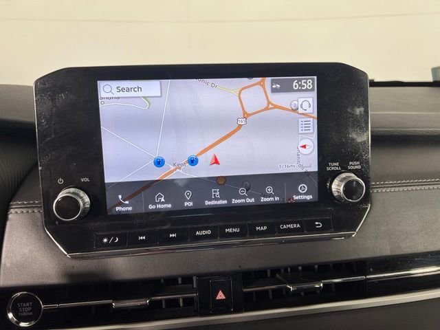 Used 2022 Black Mitsubishi SE image 21