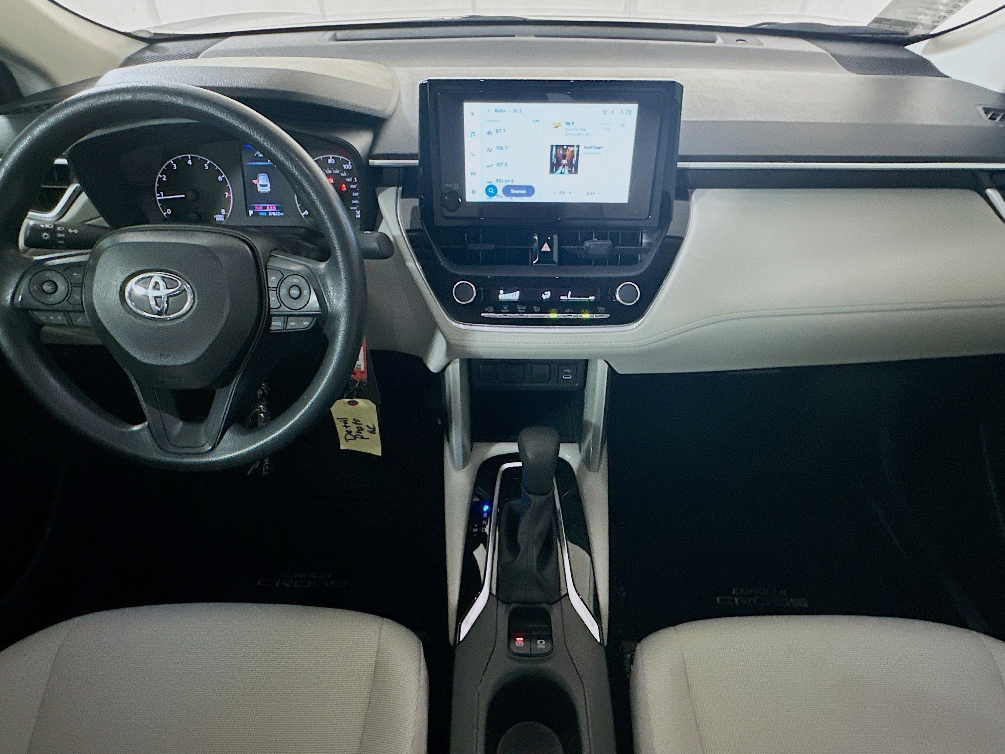 Used 2025 Jet Black Toyota L image 26