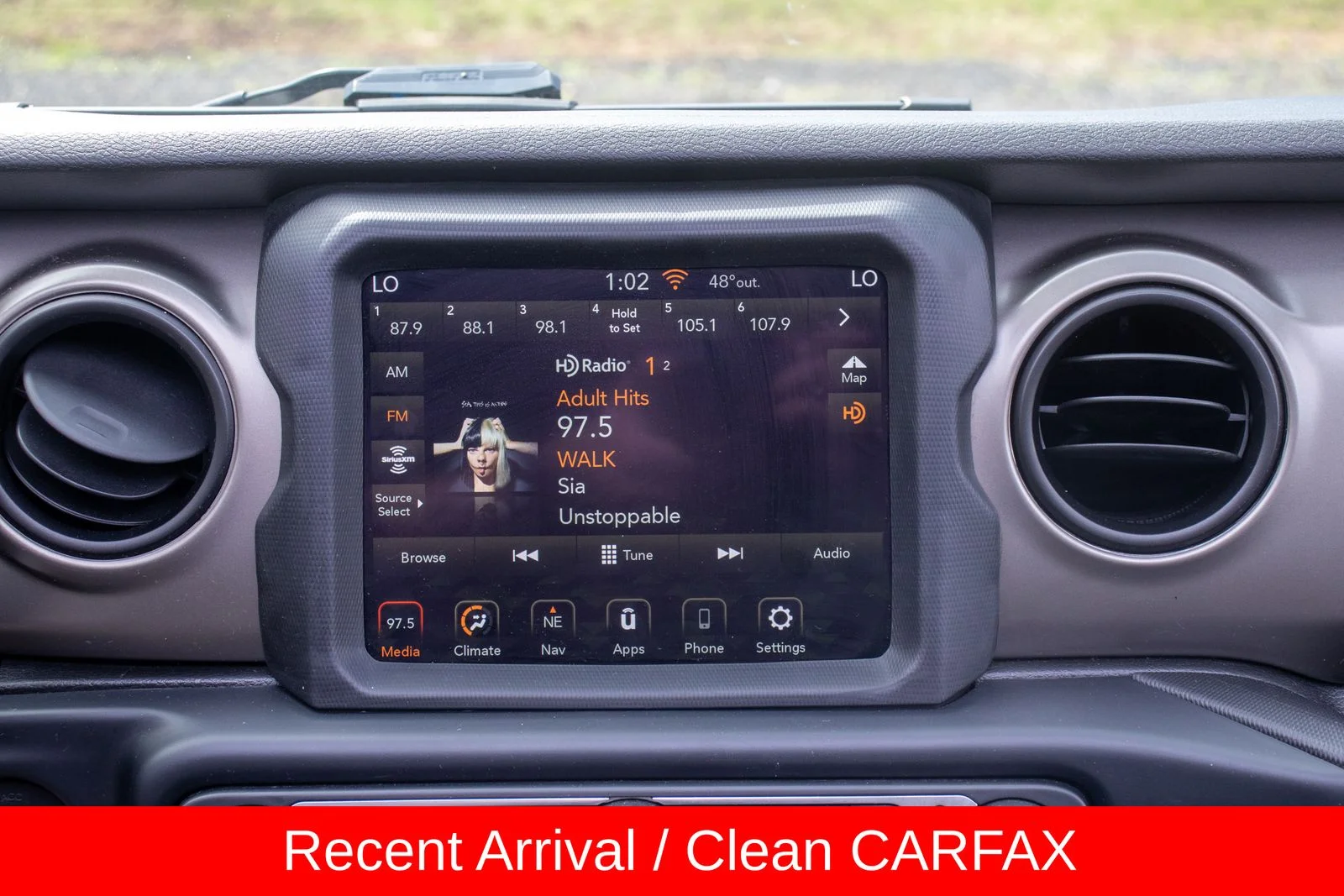 Used 2019 White Jeep Sport S image 16
