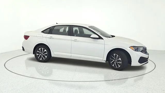 Used 2024 Pure White Volkswagen 1.5T S image 8
