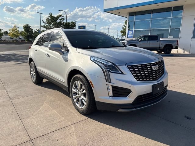 Used 2020 RADIANT SILVER METALLIC Cadillac Premium Luxury FWD image 3