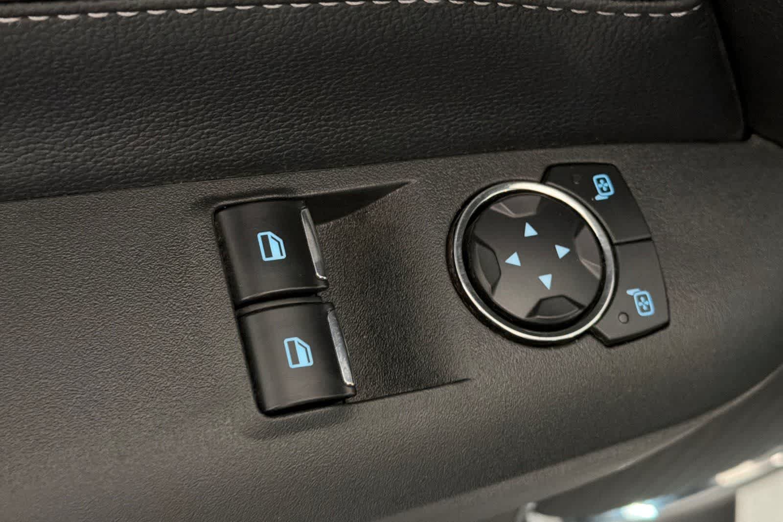 Used 2022 Oxford White Ford EcoBoost Premium image 13