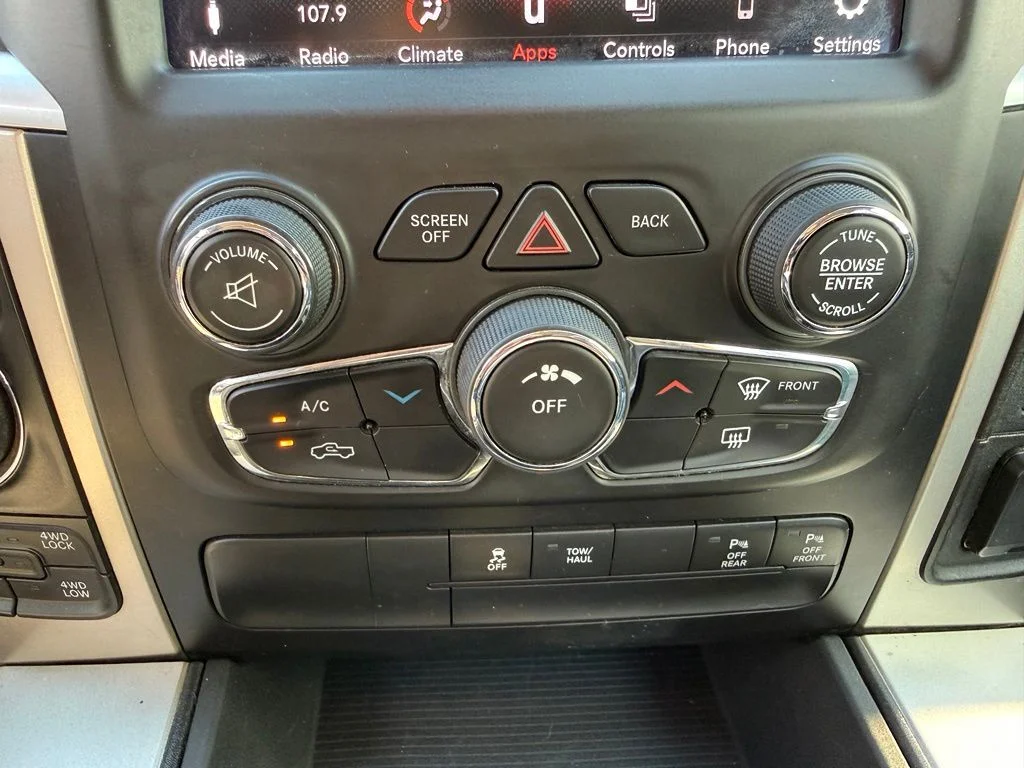Used 2018 Black Ram Big Horn image 19
