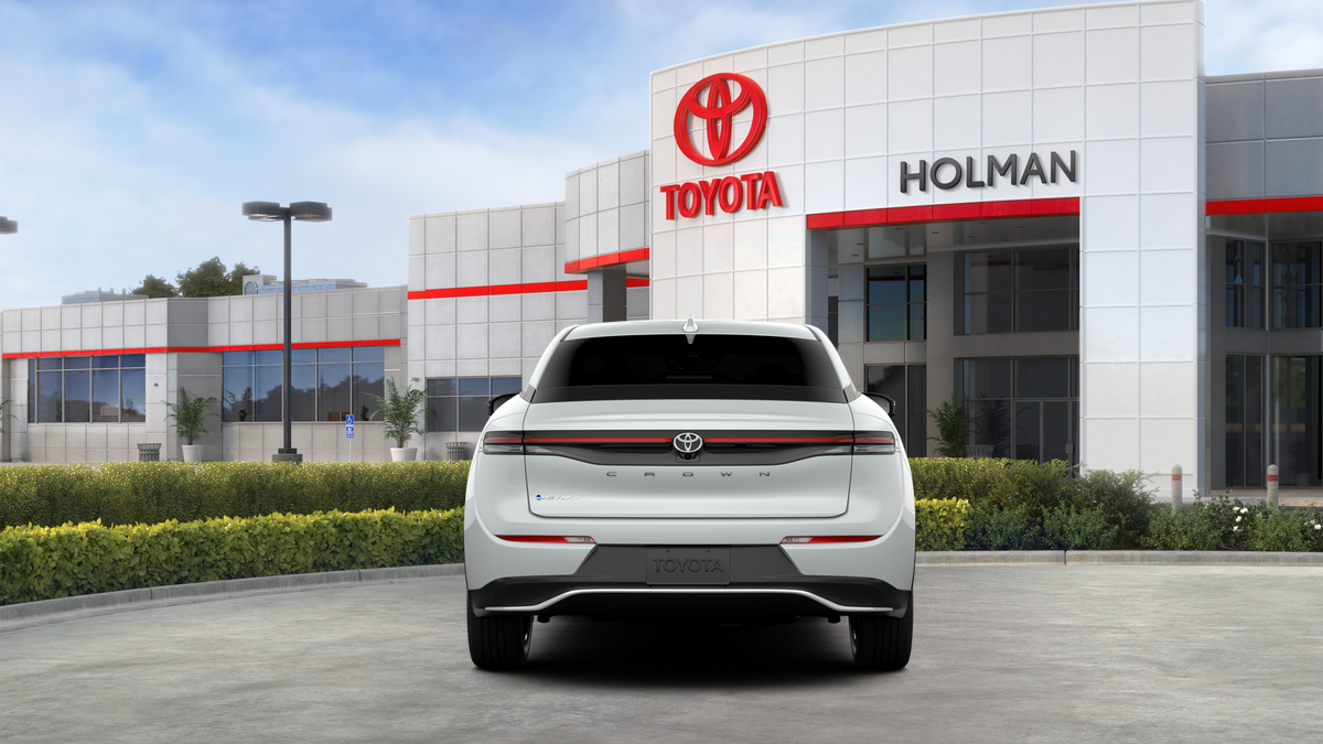 New 2026 Oxygen White Toyota XLE image 8