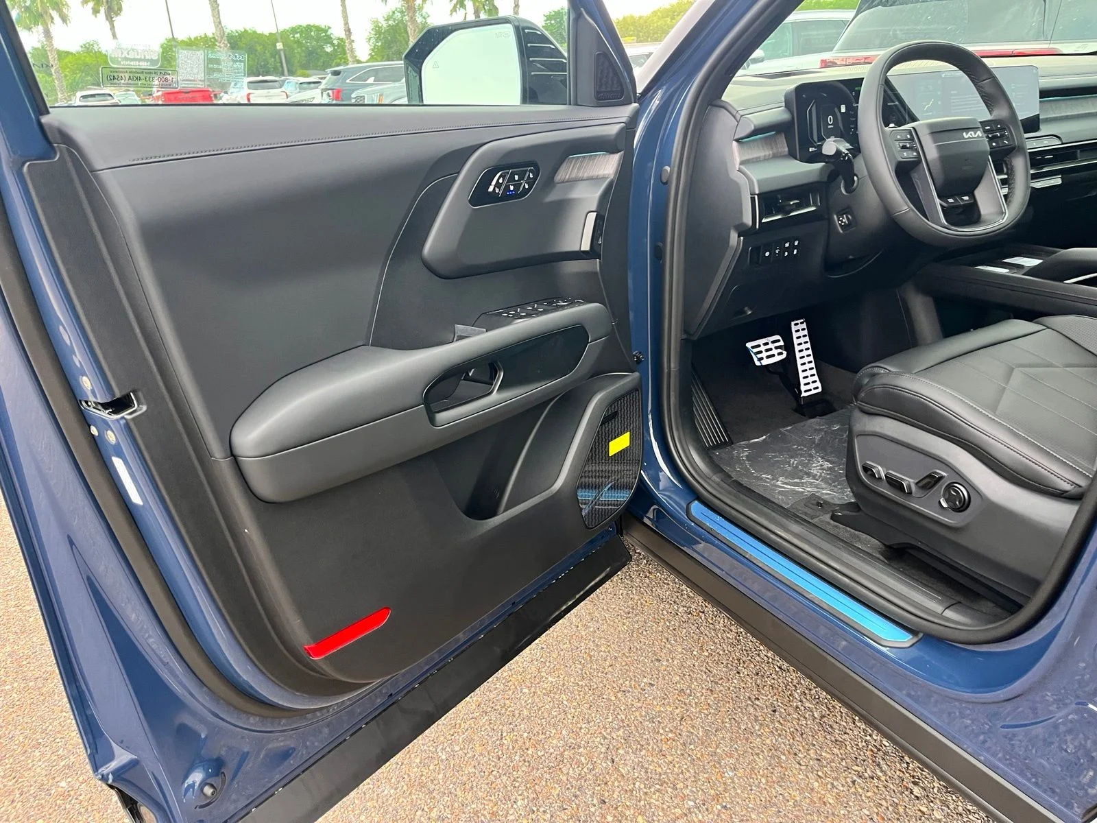 New 2027 Blue Kia X-Line SX Prestige image 14